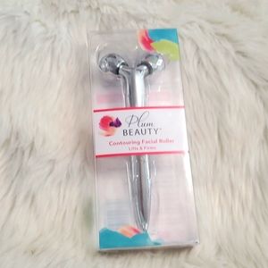 Plum Beauty Contouring Facial Roller New